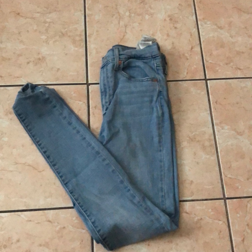 LEVI’S-JEANS